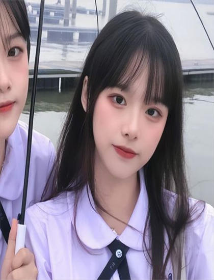 在人间在线观看免费完整版_漂亮的保姆二免费观看_张雨绮男人装